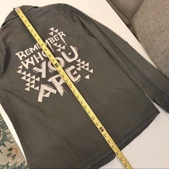 Disney Her Universe NWT Junior Small Cotton Lion King Destructed Cargo Jacket - Picture 9 of 9